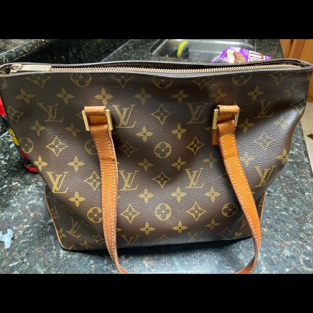 Louis Vuitton cabals piano